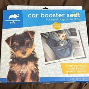 Car booster seat for small dogs up to 12 pounds